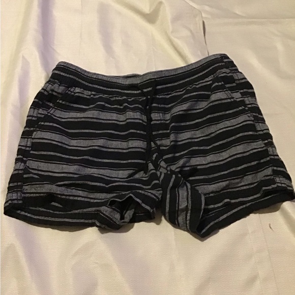 Sonoma Pants - Sonoma Black and Gray Athletic Shorts with Striped Design